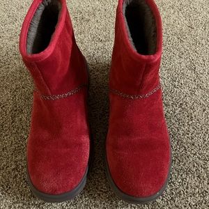 Ugh Heart Kisses mini suede boots, authentic